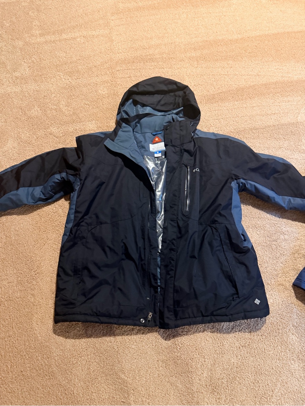 Columbia Black and Slate Blue Omni-Heat Ski Jacket
